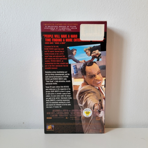 *SOLD* Vintage 1995 reissue of Point Break VHS Tape - Picture 3 of 3